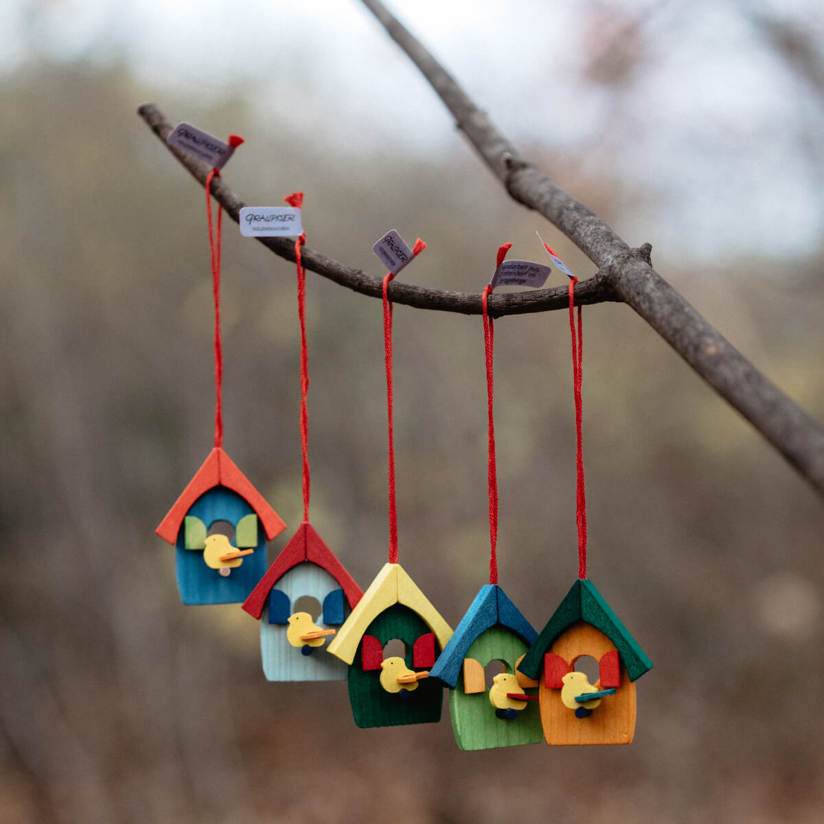Vogelhaus als Baumschmuck hellblau