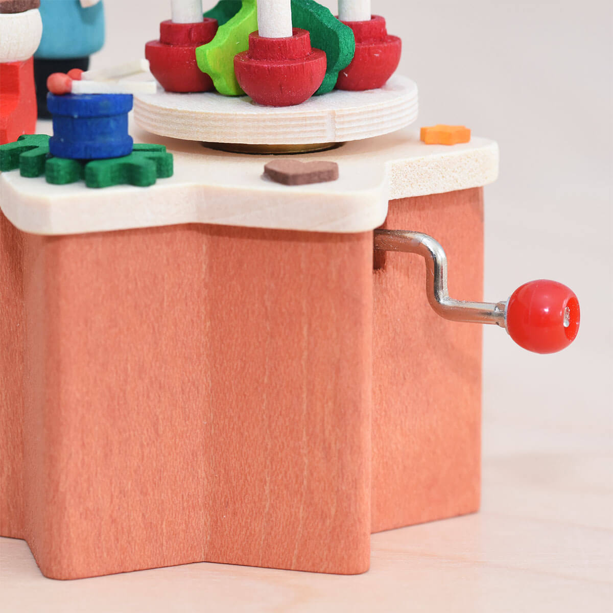 Music Box with Crank 'Dwarf Advent'