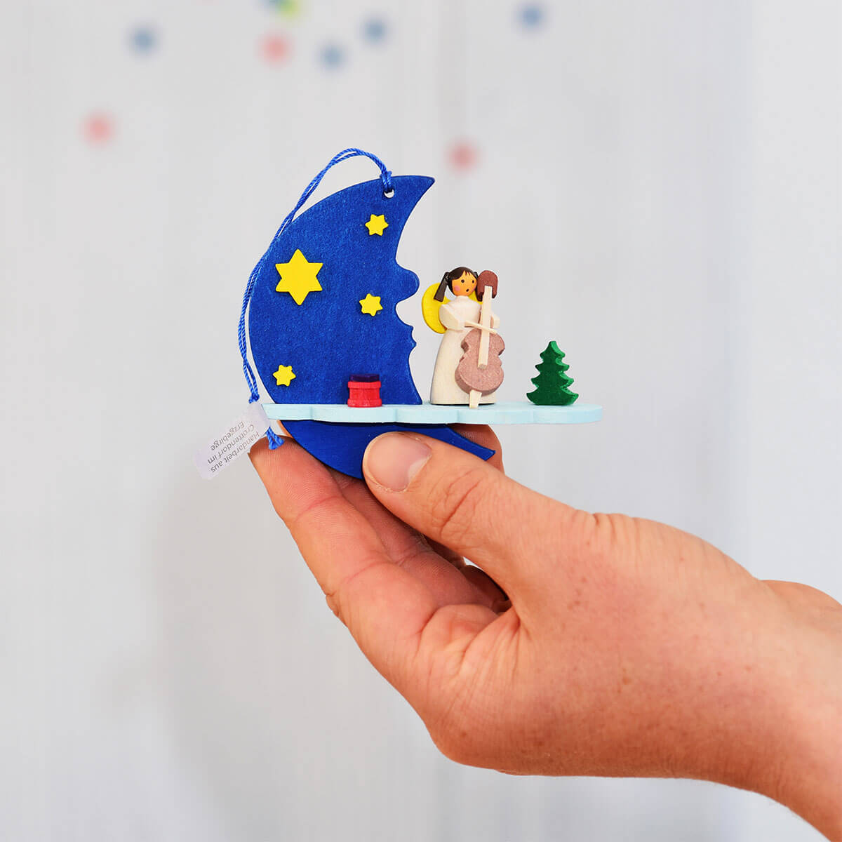Mond-Wolke-Engel als Baumschmuck mit Wiege