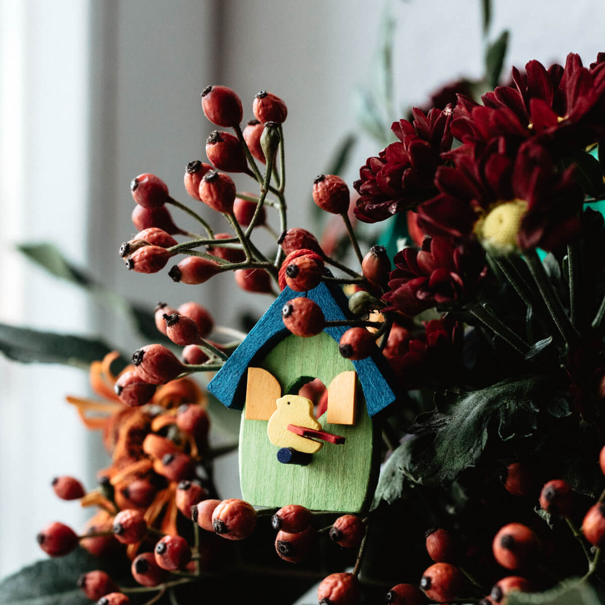 Vogelhaus als Baumschmuck hellblau