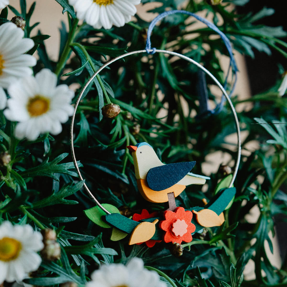 Waldtiere im Ring als Baumschmuck mit Hase