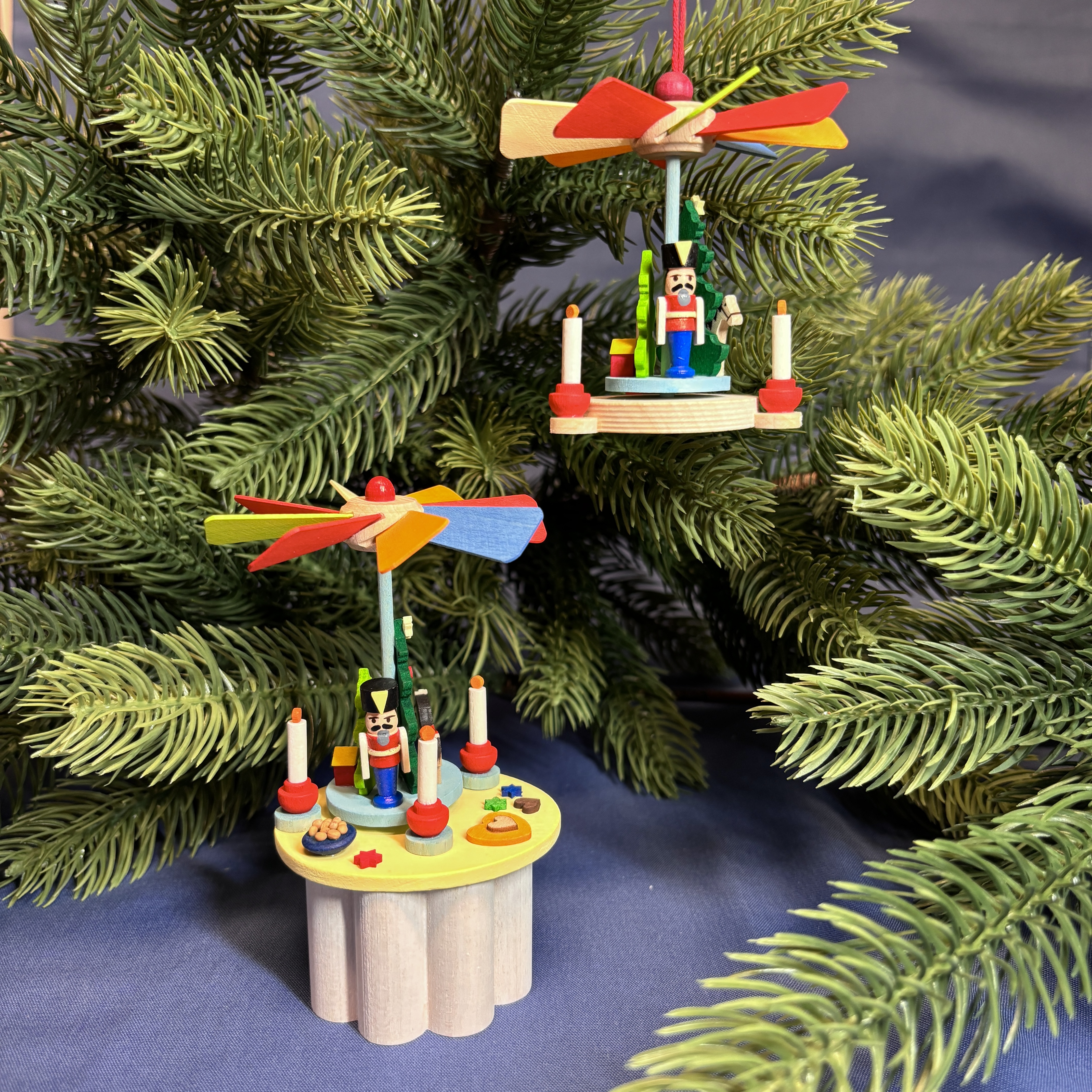 Baumanhänger Pyramide Nußknacker
