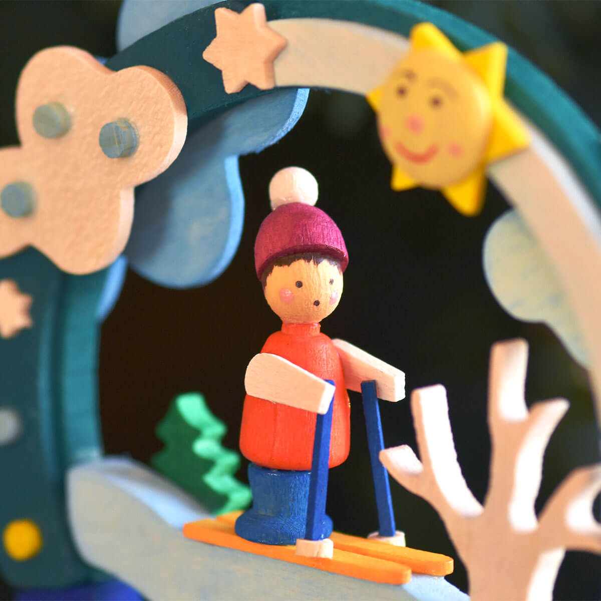 Erzgebirgische Dioramen als Baumschmuck mit Arche Noah